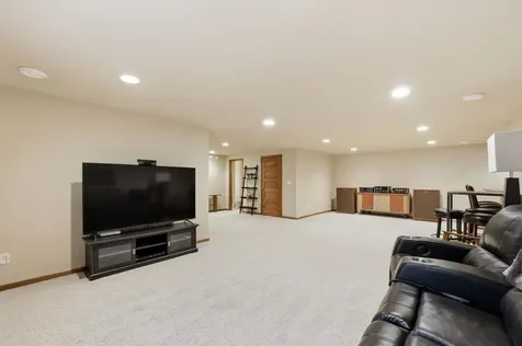 4208 66 Street S Fargo ND 58104