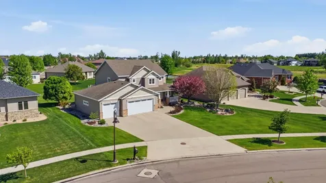 4208 66 Street S Fargo ND 58104