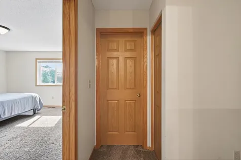 8983 Sawgrass Glen N Maple Grove MN 55311