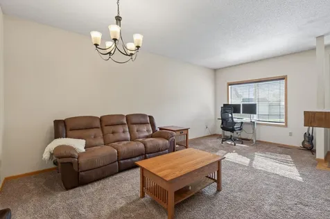 8983 Sawgrass Glen N Maple Grove MN 55311