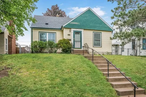 1981 W James Avenue Saint Paul MN 55105