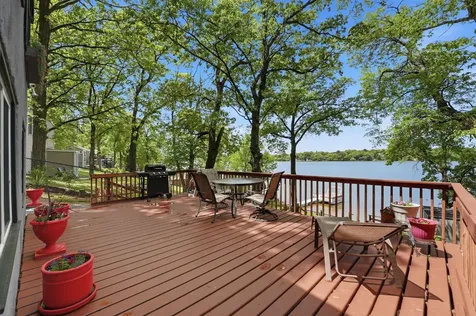 4292 115th Avenue Clear Lake MN 55319