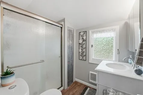 4292 115th Avenue Clear Lake MN 55319