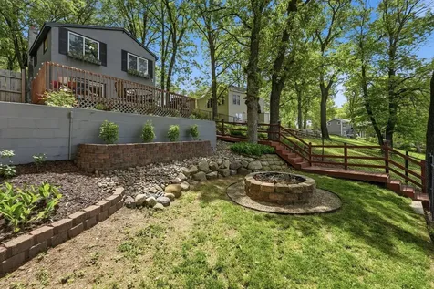 4292 115th Avenue Clear Lake MN 55319