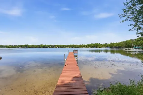 4292 115th Avenue Clear Lake MN 55319