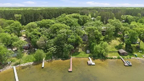4292 115th Avenue Clear Lake MN 55319