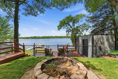 4292 115th Avenue Clear Lake MN 55319