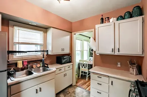 4552 Penn Avenue N Minneapolis MN 55412