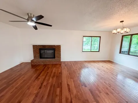 11878 100th Place N Maple Grove MN 55369