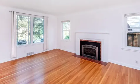 436 Woodlawn Avenue Saint Paul MN 55105