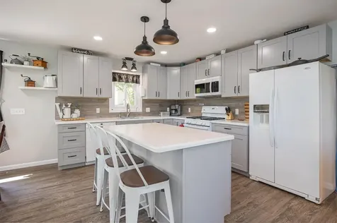 1499 Cardinal Lane NE Longville MN 56655