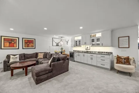 2522 Woods Drive Victoria MN 55386