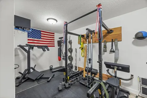 2522 Woods Drive Victoria MN 55386