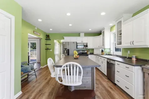765 E Main Street Anoka MN 55303