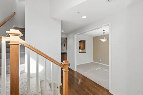 635 Willoughby Way W Minnetonka MN 55305