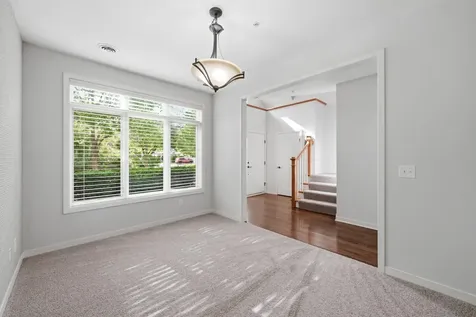 635 Willoughby Way W Minnetonka MN 55305