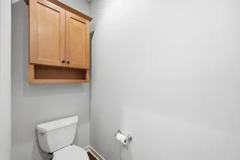 635 Willoughby Way W Minnetonka MN 55305