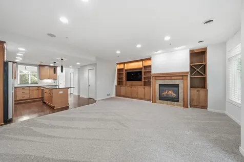 635 Willoughby Way W Minnetonka MN 55305