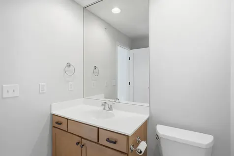 635 Willoughby Way W Minnetonka MN 55305