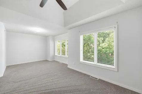 635 Willoughby Way W Minnetonka MN 55305