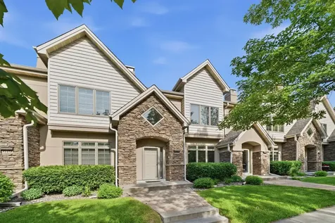 635 Willoughby Way W Minnetonka MN 55305