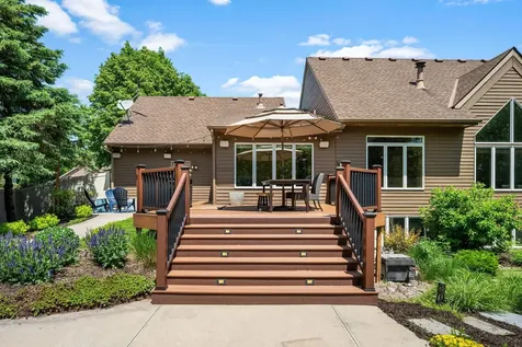 245 Luisa Court Chaska MN 55318