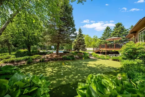 245 Luisa Court Chaska MN 55318