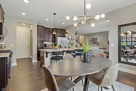 18147 Glassfern Lane Lakeville MN 55044