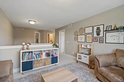 18147 Glassfern Lane Lakeville MN 55044