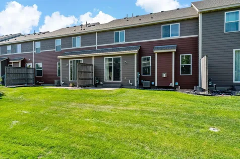 18147 Glassfern Lane Lakeville MN 55044