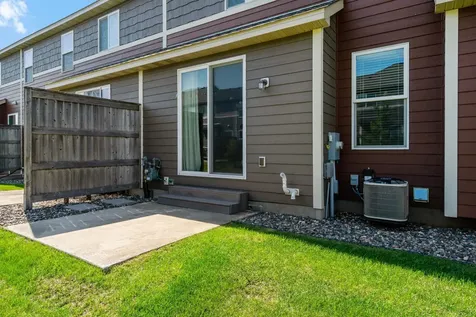 18147 Glassfern Lane Lakeville MN 55044