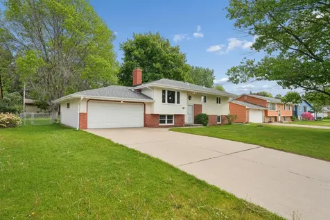 543 Westby Drive NE Spring Lake Park MN 55432