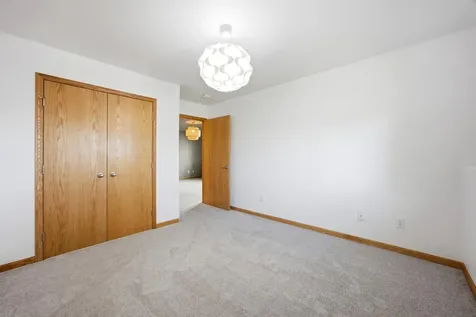 4825 50th Avenue S Fargo ND 58104