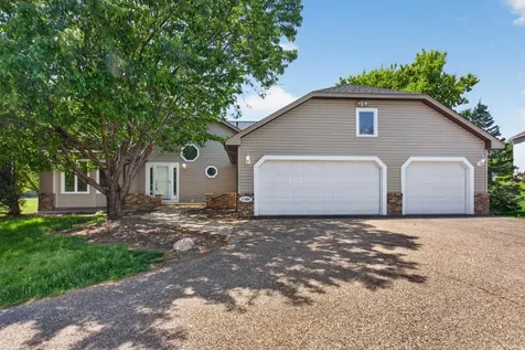 17588 66th Avenue N Maple Grove MN 55311
