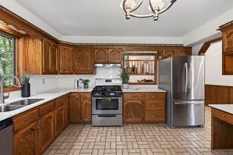 17588 66th Avenue N Maple Grove MN 55311