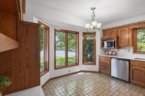 17588 66th Avenue N Maple Grove MN 55311