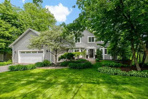 8879 Sylvan Ridge Eden Prairie MN 55347