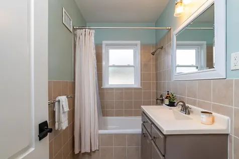 1257 Idaho Avenue W Saint Paul MN 55108