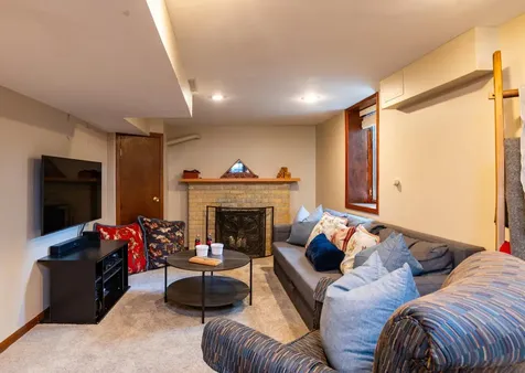 1257 Idaho Avenue W Saint Paul MN 55108