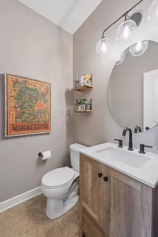 2109 Valley Creek Lane Shakopee MN 55379