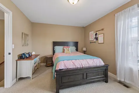 2109 Valley Creek Lane Shakopee MN 55379