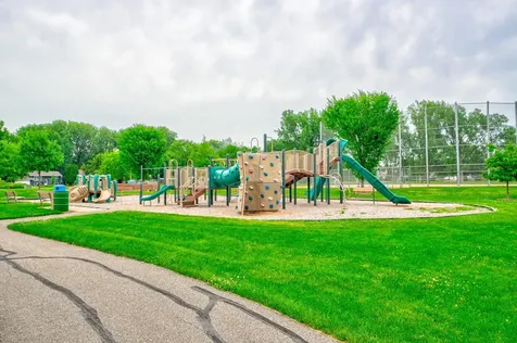 696 Monn Avenue Vadnais Heights MN 55127