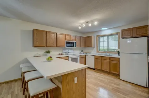 696 Monn Avenue Vadnais Heights MN 55127