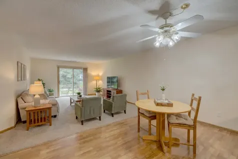 696 Monn Avenue Vadnais Heights MN 55127