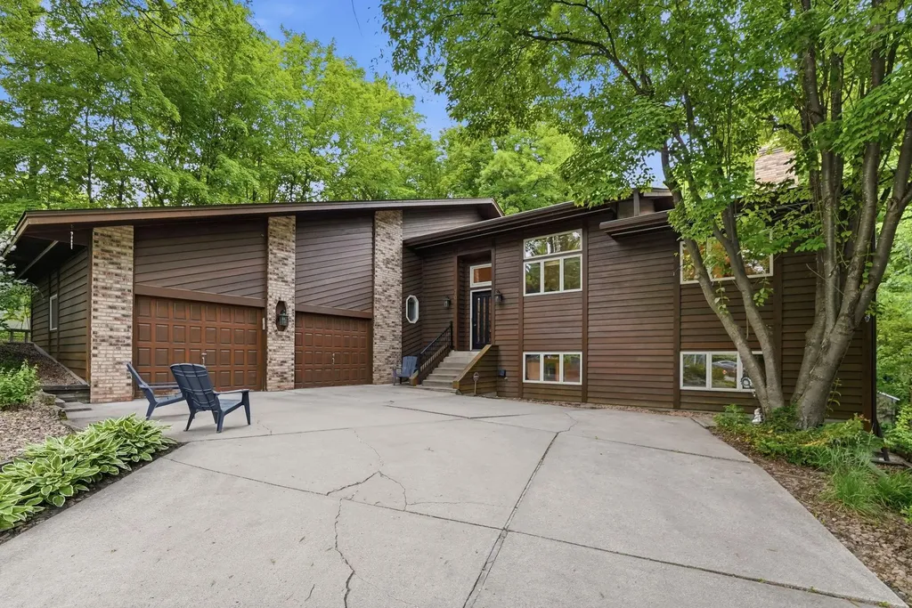 709 Northwood Drive Delano MN 55328
