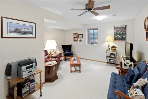 2084 Vierling Drive E Shakopee MN 55379