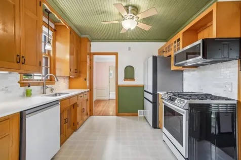 4227 York Avenue N Robbinsdale MN 55422