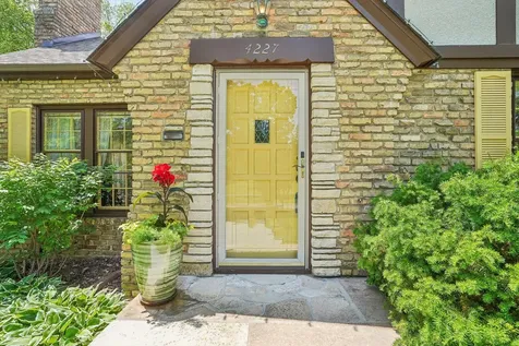 4227 York Avenue N Robbinsdale MN 55422