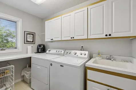 1807 Timberline Trail Minnetonka MN 55305