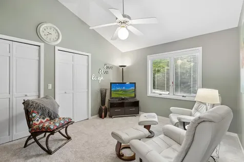1807 Timberline Trail Minnetonka MN 55305